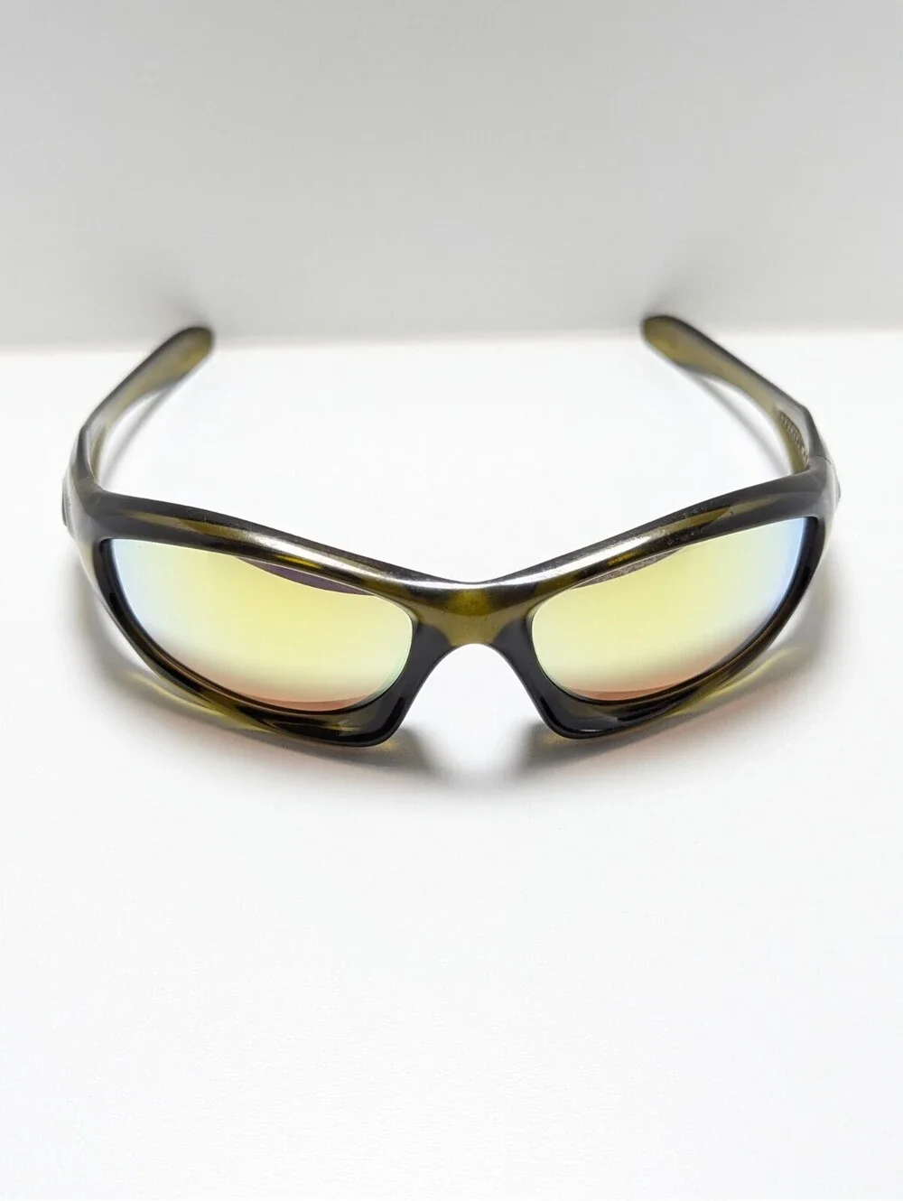 Oakley Monster Dog Gold Lenses Translucent Olive Green Wrap Men’s Sunglasses